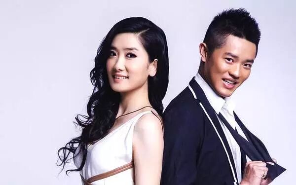 娱乐:凤凰传奇搭档14年却成不了夫妻隐情.. - じ☆ve香烟圝的主页