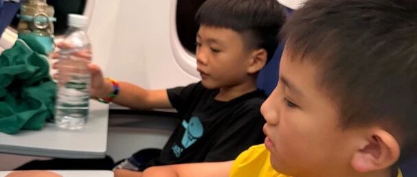 终于还清房贷了，不送外卖了，带孩子去旅游，第四站，深圳 （嗯，是的，没钱了，归家了）
