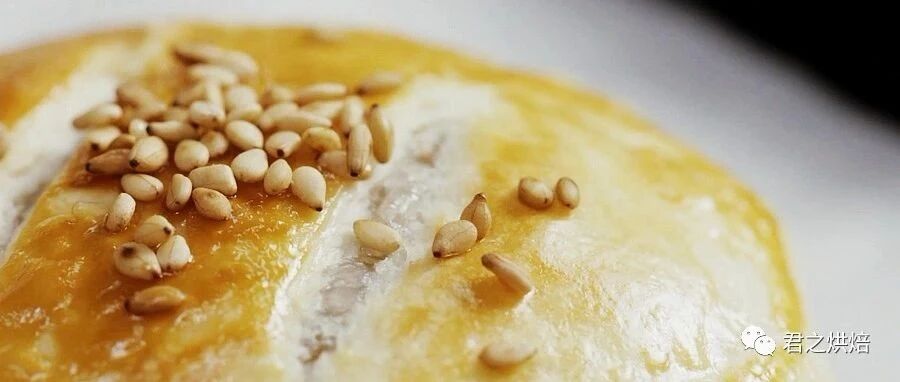 老婆饼呀真呀么真好吃！