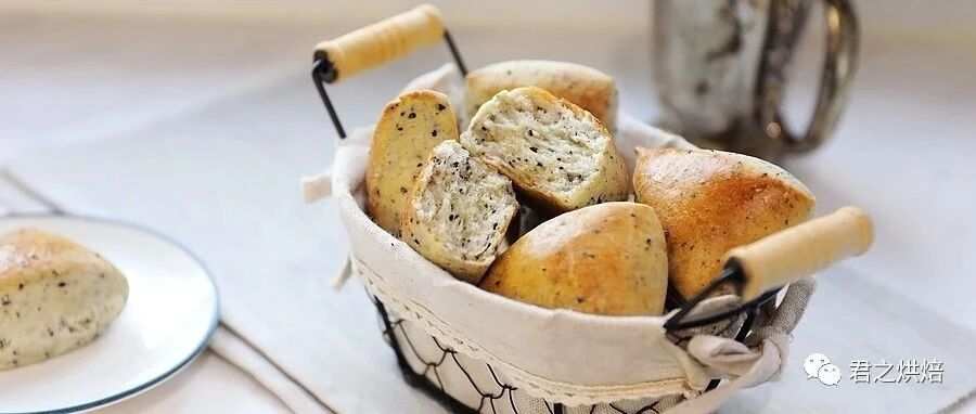 不用泡打粉的黑芝麻司康，像松软的小面包!