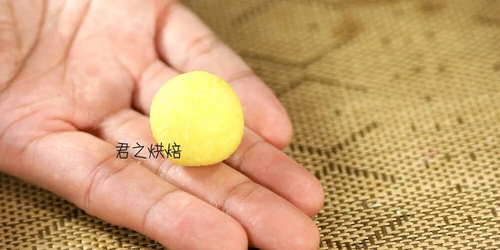 ������ů�ģ����ɫ��Ҭ�����Ѿ�13����