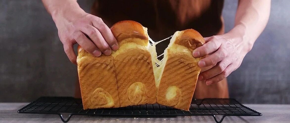 来做如云朵般柔软的北海道牛奶吐司吧