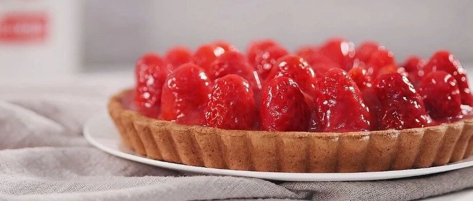 快来试试新鲜的草莓派有多好吃！