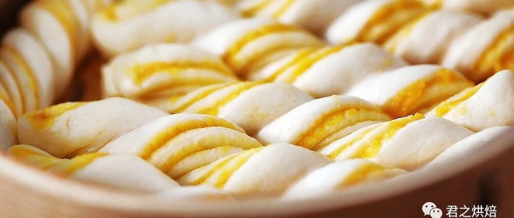 这是什么神仙花卷！咸蛋黄花卷 | 视频+图文