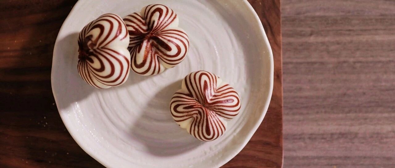 好好做了个花卷，结果他们都说像……