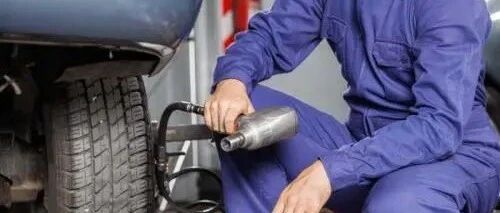 我34岁，曾月入10万，给前员工修汽车