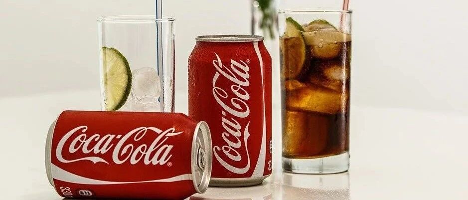 可口可乐要在中国卖衣服，谁给的勇气？