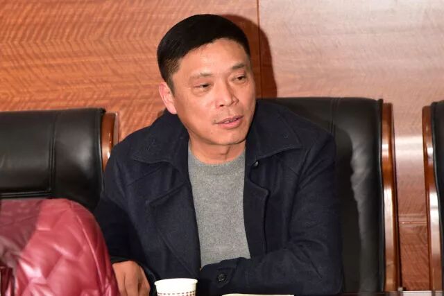 长效管理中打捞上岸的垃圾无法的处理问题,引起朱泾镇民主村陈春风