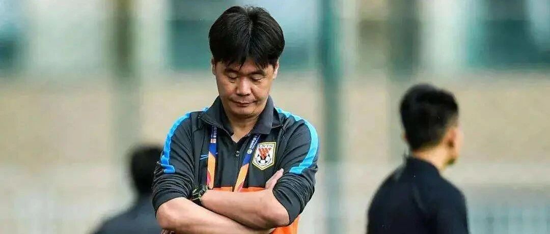 鲁能换帅解读：三大原因致李霄鹏请辞 郝伟萧规曹随