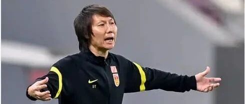 深度-本土教练执教压力山大 实力派洋帅更利于结束国足乱局