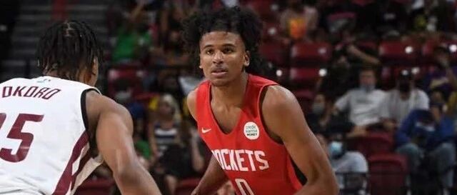 火箭高效重建一年大变样 堆积天赋只等潜力兑现