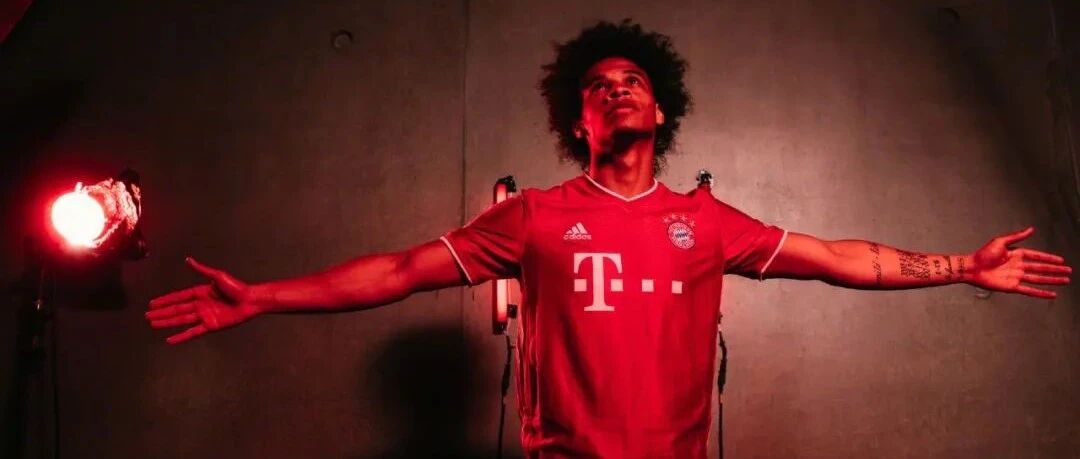 二十六年前的今天，他横空出世！