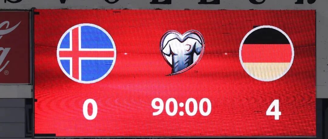 鞭敲金镫响，齐唱凯歌还！