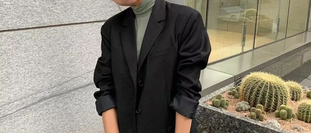 早春毛衣怎么穿不土 ？记住这4点 ，气质惨了 ！