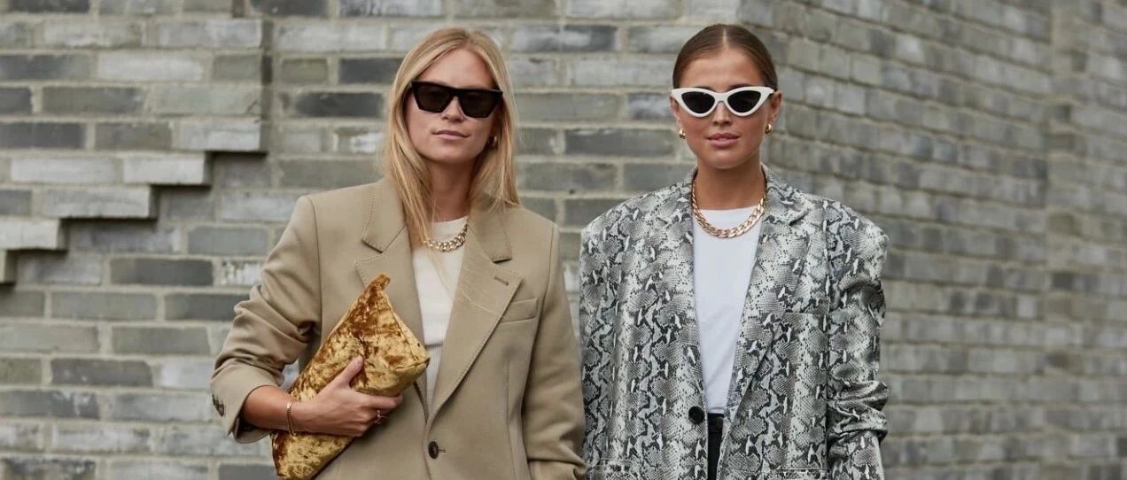 今秋，流行穿 “ 大 ” 不穿 “ 小 ”！