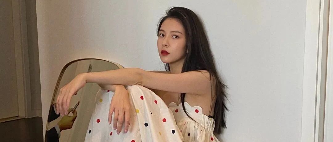 50%纯纯少女感 + 50%撩人小性感的 “ 纯欲风 ” 穿搭也太好看了吧！