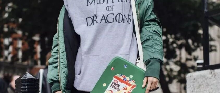 马丁靴＋裙子，马丁靴＋工装裤……又酷又撩，时髦炸了！