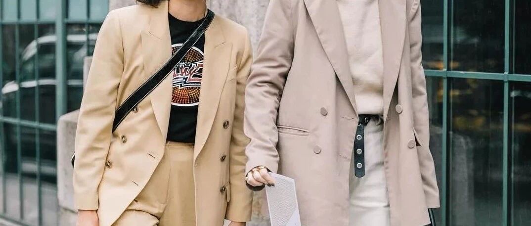 毛衣+直筒裤=2020秋冬最火混搭cp，好看的人已经穿上了！