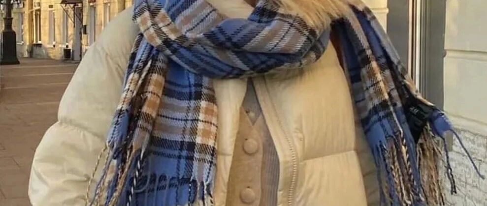 今冬终于不流行露脖子了！羽绒服+围巾=温暖时髦，太好看！