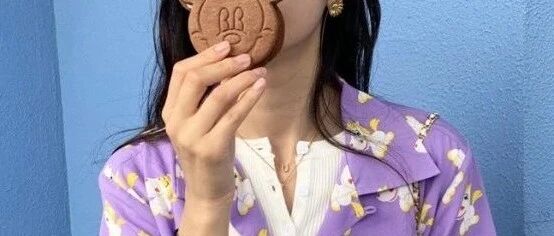 这一定是2020年夏天最火的颜色！穿对了超显白！满屏皆是香芋紫！