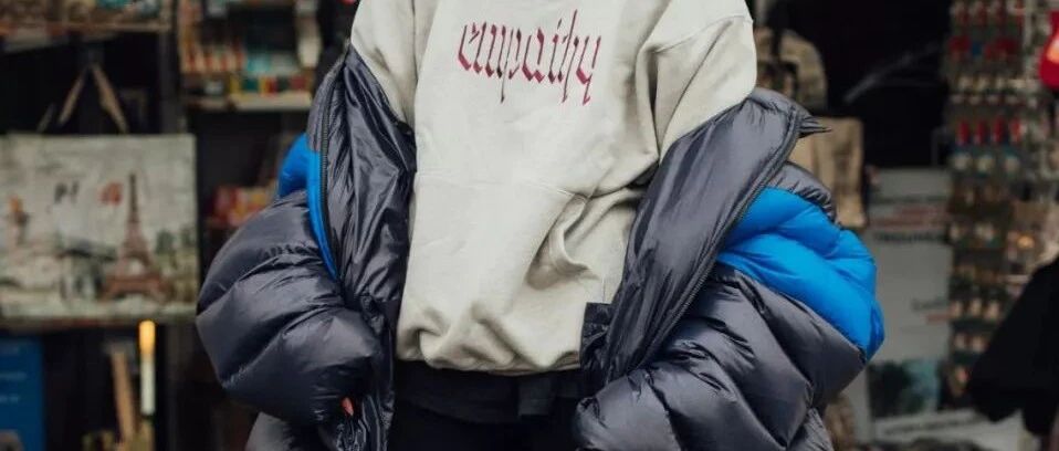 2021流行的5款卫衣，半个时尚圈都穿上了，美炸！