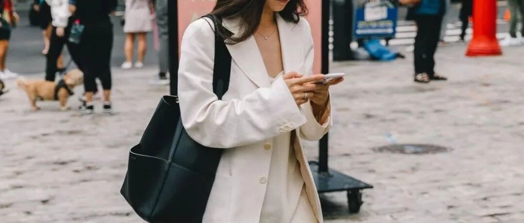 西装+裙子=2021最in穿法，解锁春天的正确方式！好看爆了！！