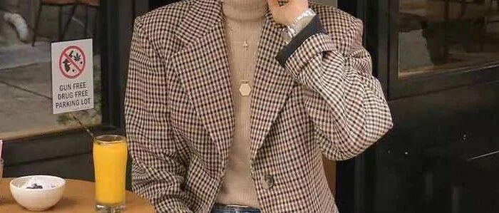 小高领+卫衣、小高领+大衣，这件内搭帮你解决所有的穿搭困扰！