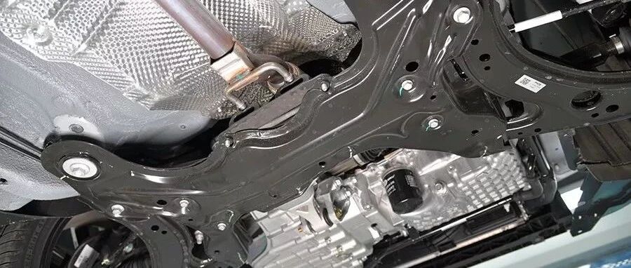 奔腾T77底盘拆解：还是18年前的老宝来