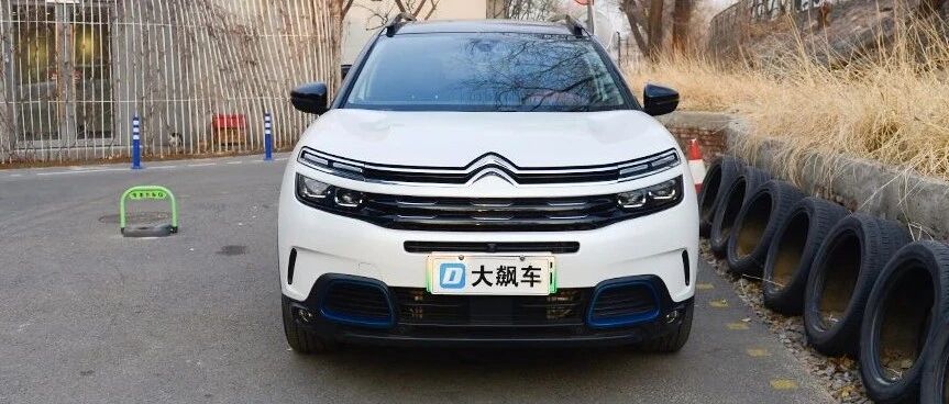 懂的自然懂，法系车总是那么出其不意