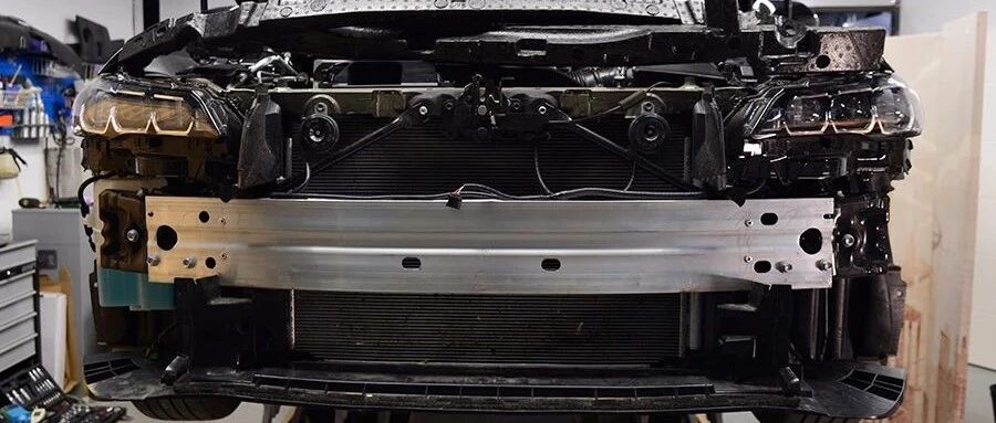 蒙圈了！不是凯美瑞姊妹，却是雷克萨斯附体