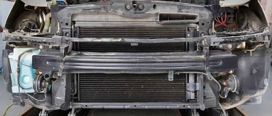 车越新防撞梁越薄，你猜是不是真的？