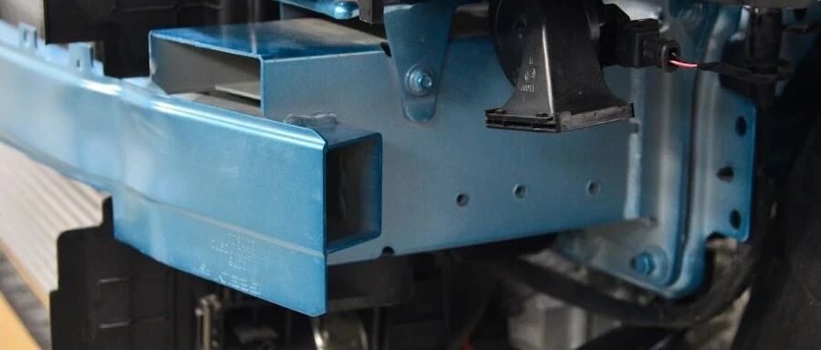 防撞梁和领克同级，这车这价格你说值不值？