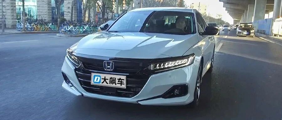 别争了，其实都是一个“妈”生的