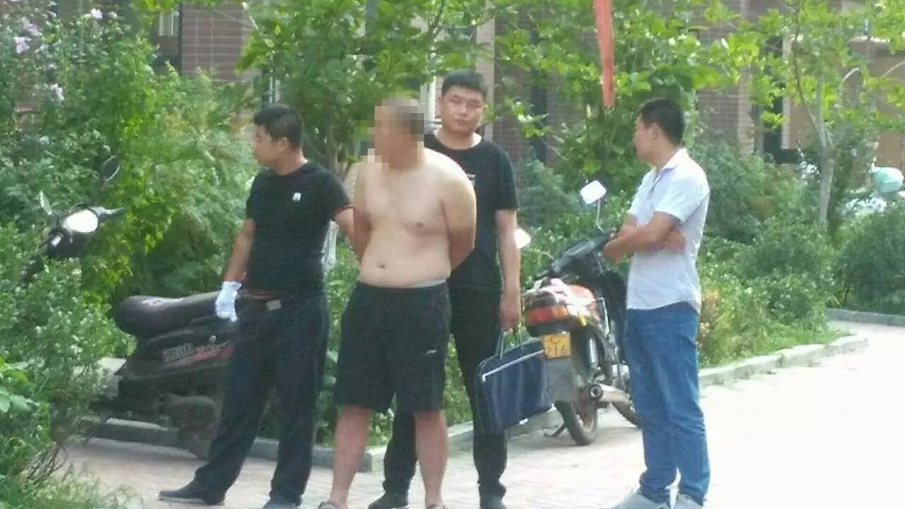 bob手机版页面“墨镜男”专门抢劫空巢老人养老钱