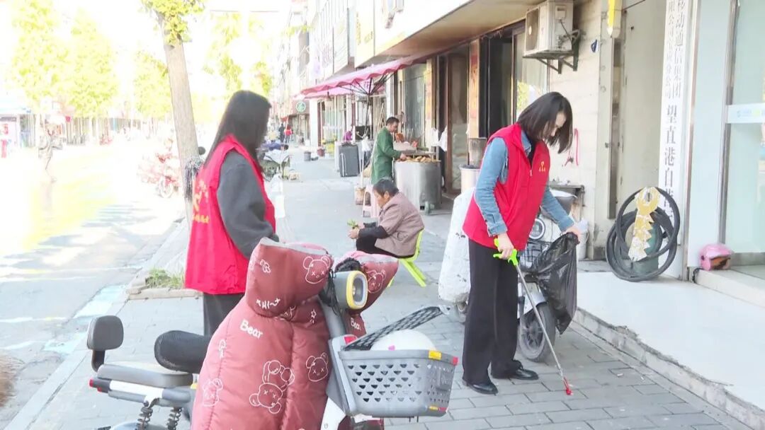 清死角、增车位、优秩序——望直港镇文明实践活动新增车位百余个