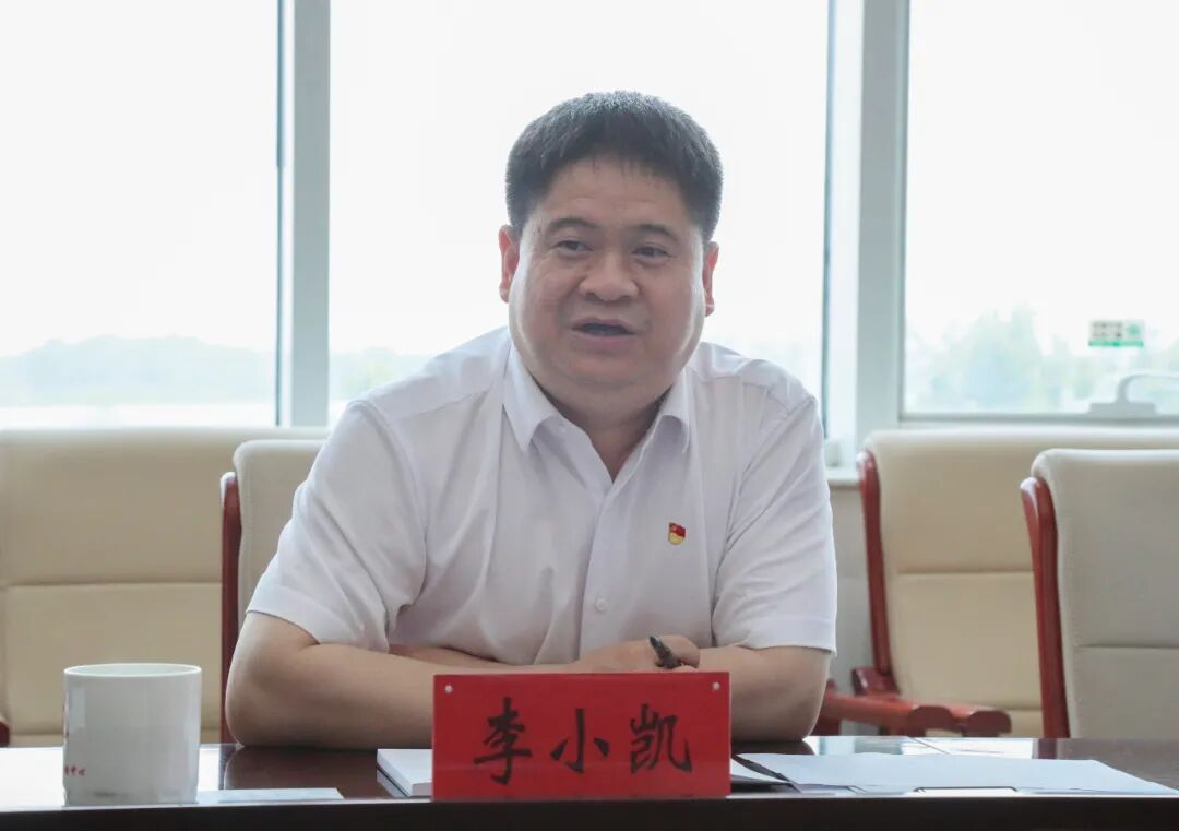 活力瀛海经济要稳住疫情要防住发展要安全瀛海镇召开