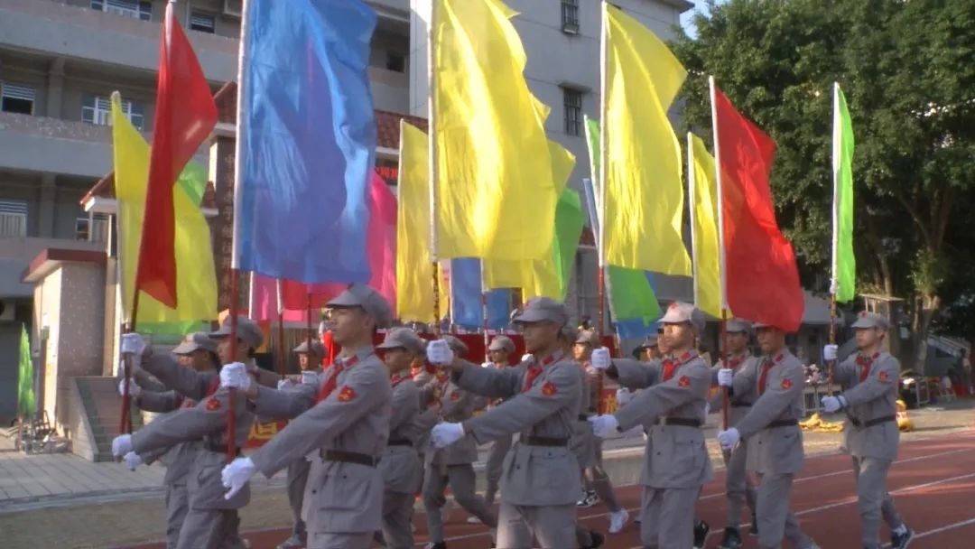 广宁县周其鉴红军中学图片