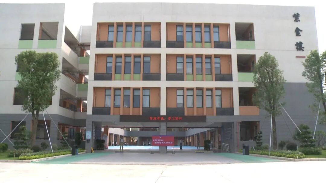 广宁县钱学森学校让广宁学子在家门口接受优质教育