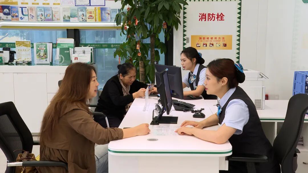 3108C2FC-ED85-420C-8C6D-82B2228F36C6_LOW_0.jpg
