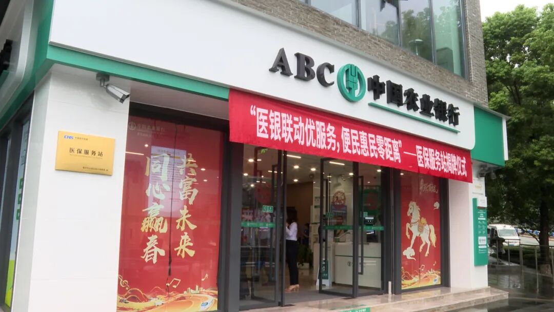 C8C216B4-97AA-461F-81AA-4FE099C75AE6_LOW_0.jpg