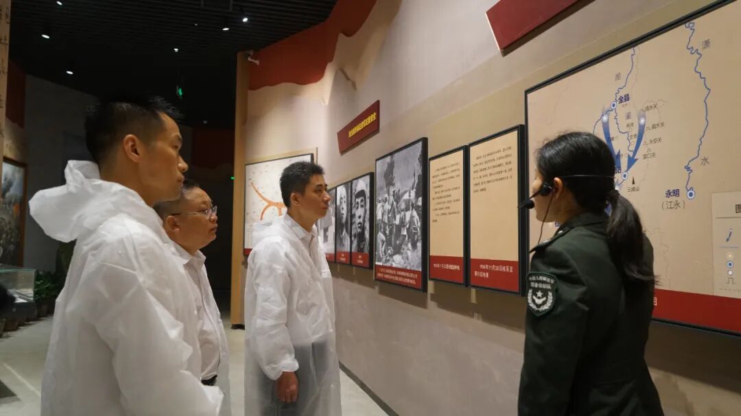 新圩阻击战史实陈列馆江西省兴国县县领导温秋宁,江华,徐武林,雷从华