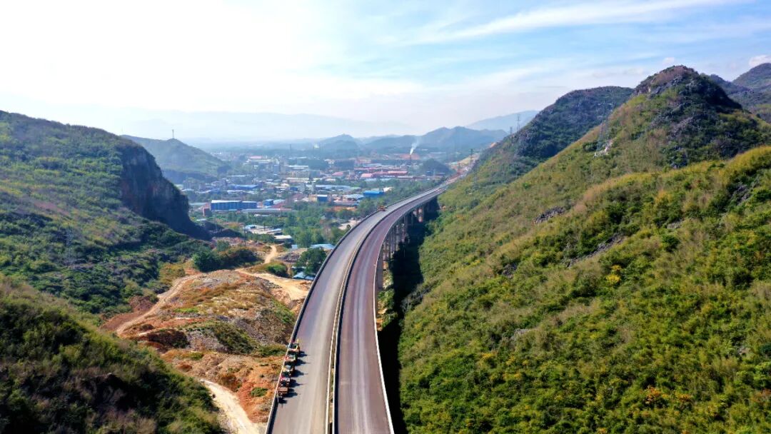 灌阳至平乐高速建设进展顺利