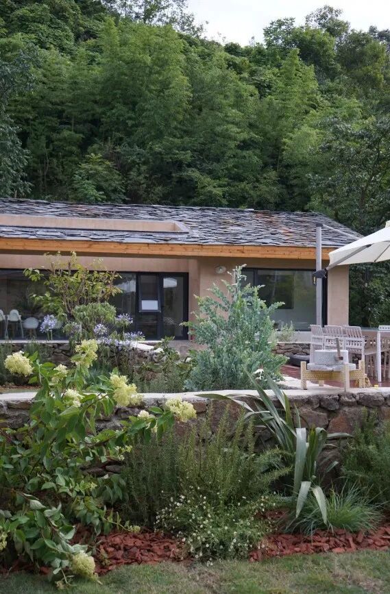 花婆婆民宿· 仙境中沾满了烟火气|the fairyland was saturated