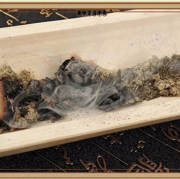 艾灸盒选什么样的比较好？手持艾条悬灸和器具灸有何不同？