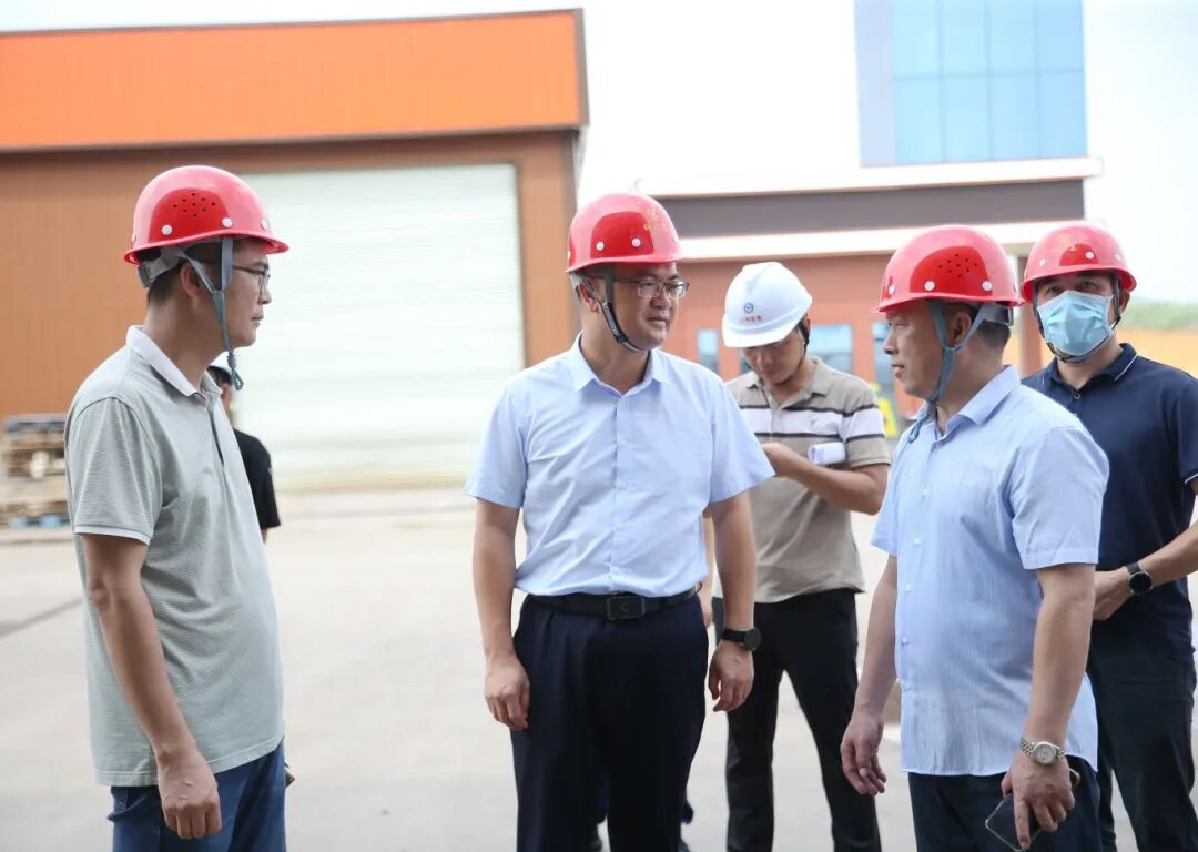 梁金昌率队督导安全生产工作