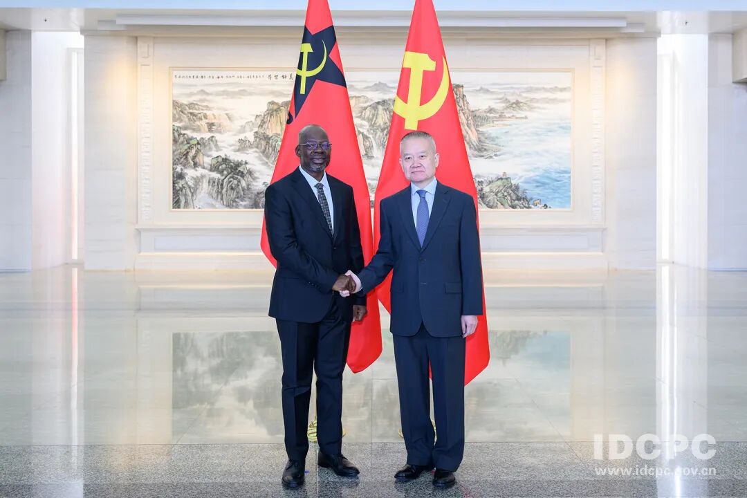 刘海星会见南非共产党高级干部考察团-中非友好经贸发展工作委员会