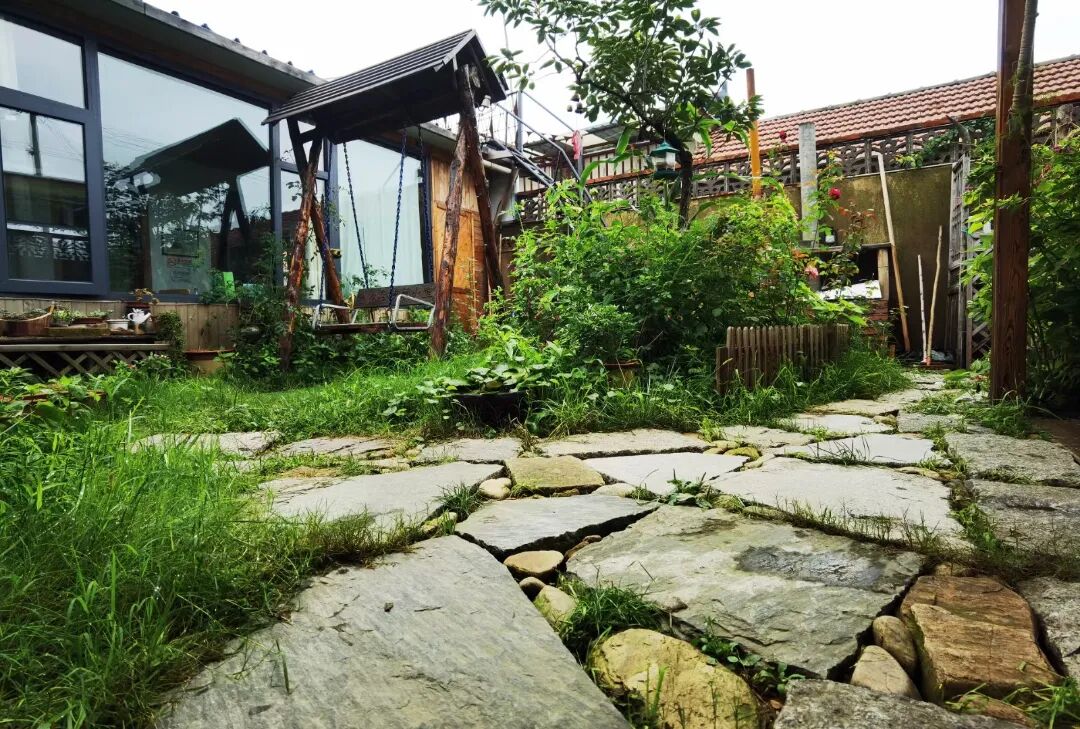 熠熠生辉藏在日照渔家小巷里你不知道的宝藏民宿