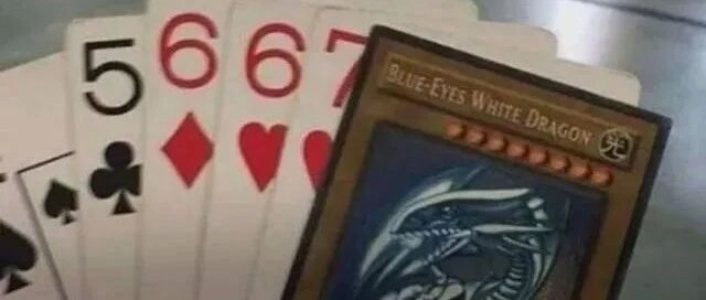 新时代缝合爱好者，已经把游戏王和扑克牌混在一起玩了
