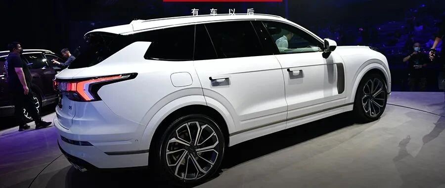 不到30万买60万的享受，豪车同平台国产旗舰风评逆袭，真香实锤！