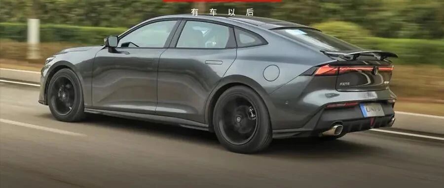 10万出头买钢炮，掀背尾门+电动尾翼，颜值完全不输A7，爆款预订？